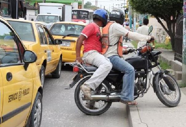 Las 10 infracciones más comunes de motociclistas